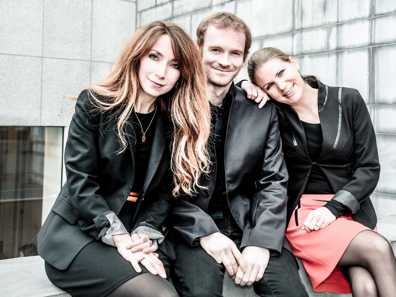 Klicken um zu vergrößern Trio Khnopff